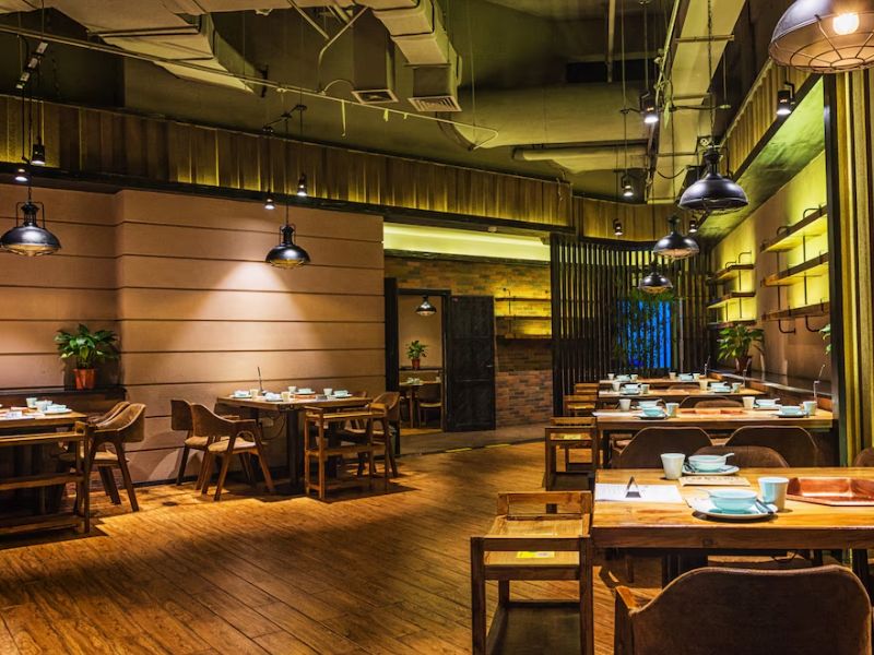 The Role of a Food and Beverage Consultant in Delhi